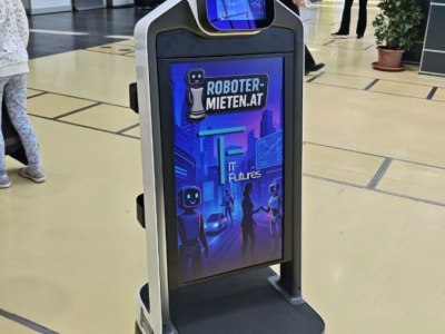 roboter_mit_screen_anmieten