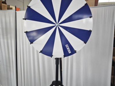 gluecksrad_mieten_blau_weiss
