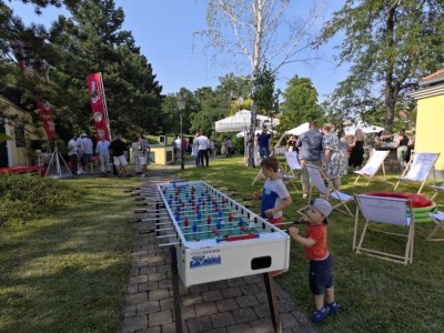 xxl_tischfussball_weiss